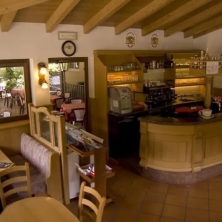 Silvana 3* Pieve Di Ledro